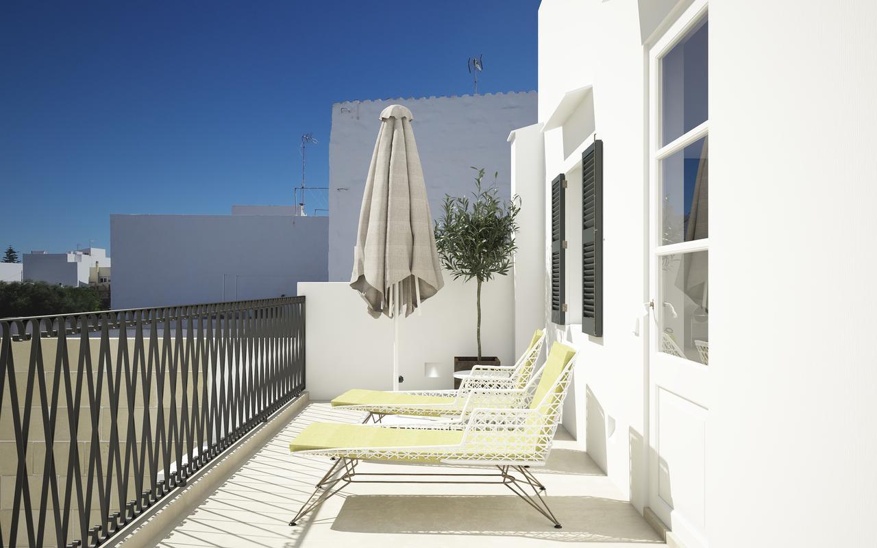 Llonga'S 11Th Youth Hostel Ciutadella  Eksteriør bilde
